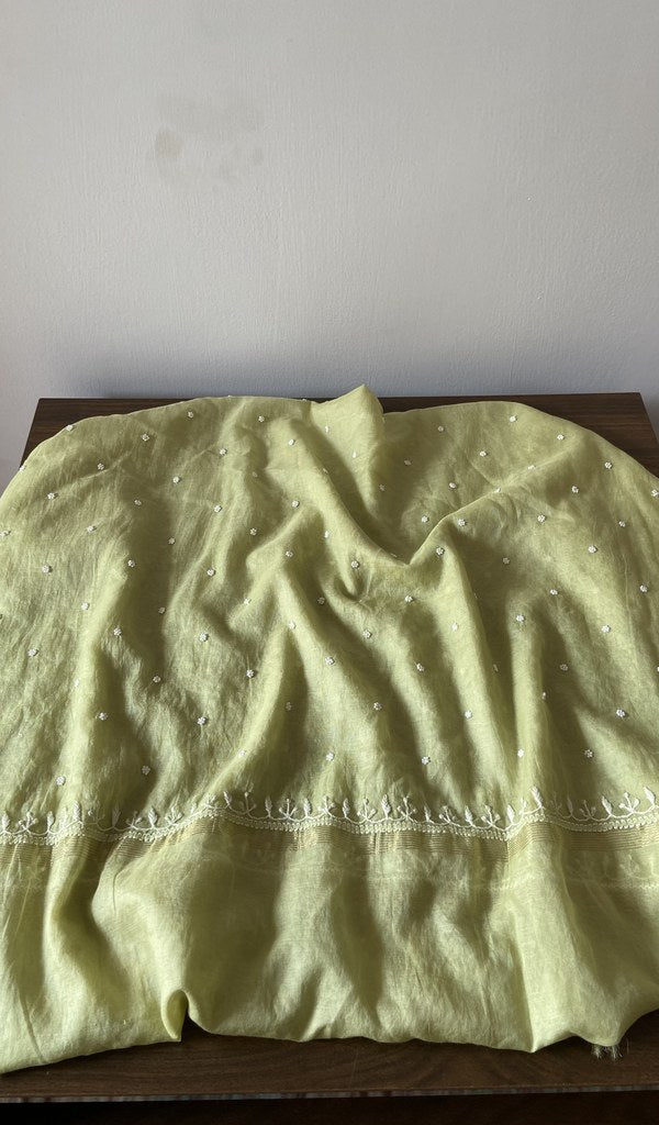 Kurta piece and dupatta laid out
