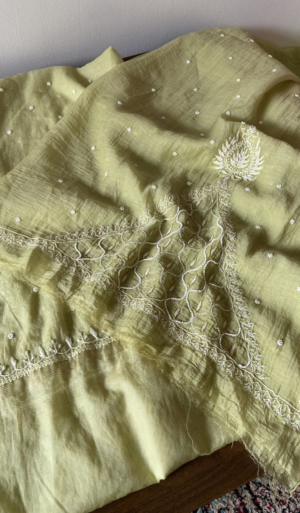 Close up of the thread work