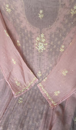 Hem and border of the peach dupatta