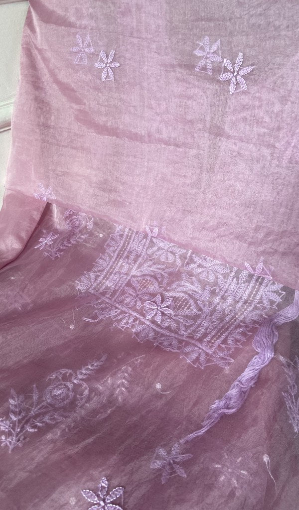 Work across the body of the kurta piece