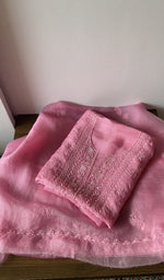 Gala and neckline of the pink kurta