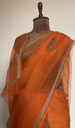 Saree on the mannequin, upper half
