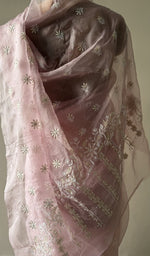 Saree on the mannequin, three quarter view