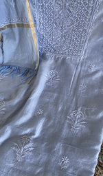 Close look at the neckline and yoke