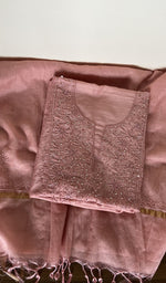 Gala and neckline of the rose peach kurta