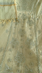 Mint green mul chanderi kurta, close view of the embroidery