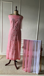 The set on the mannequin with its dupatta beside it