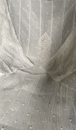 Dupatta, corner and border