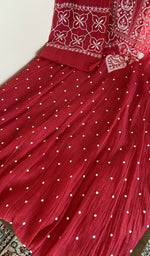 Red mul chanderi kurta, close view of the embroidery