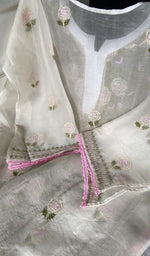 Work across the body of the kurta piece