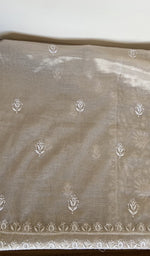 Kurta and dupatta laid out together