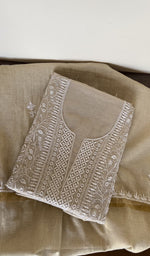 Gala and neckline of the beige kurta