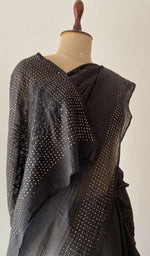 Front pleats of the saree