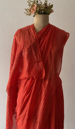 The drape from the back
