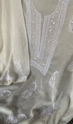 Fine chikankari with paisley motifs across the body of the kurta piece