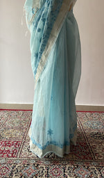 The drape from the back