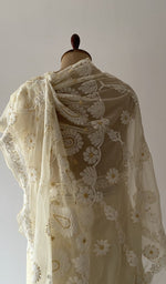 The saree end and its finish