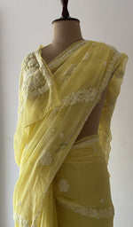 The drape seen from the front