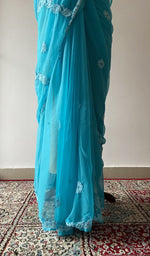 The drape from the back