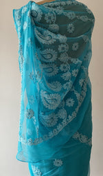 The saree end and its finish