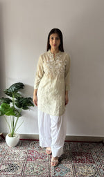 Beige pure mul chanderi, front of the kurta