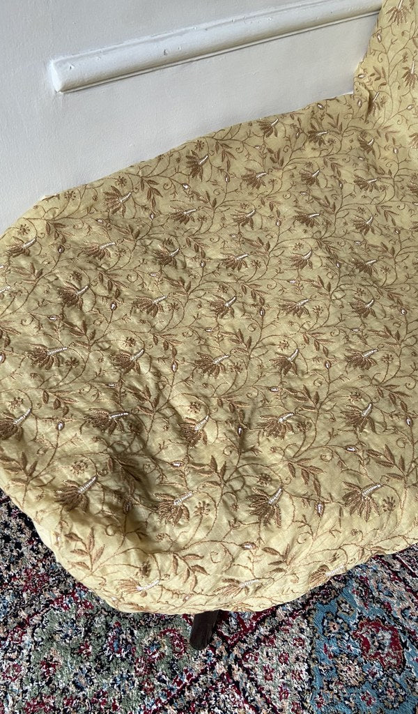 Gala worked in fine chikankari