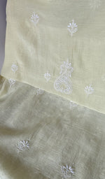 Hem and border of the yellow dupatta