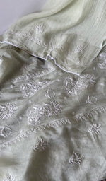 Gala and neckline, fine chikankari with haath ki jaali on panel