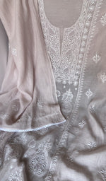 Gala and neckline, fine chikankari with haath ki jaali on panel