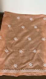 Hem and border of the kurta