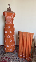 The set on the mannequin with its dupatta beside it