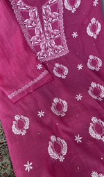 Close look at the neckline and yoke