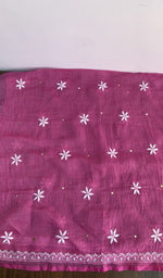 Sleeve and border detail