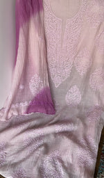 The dupatta, corner and border