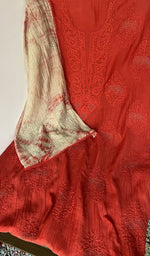 The dupatta, corner and border