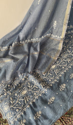 Fine front and back jaaldar chikankari anarkali across the body of the kurta piece