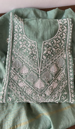 The folded set again, gala and placket in view