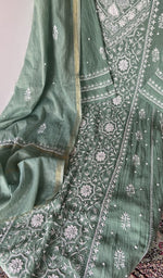 The dupatta, corner and border