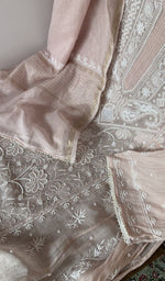 Pink pure mul chanderi dupatta with scattered motifs
