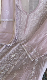 Sleeve and border detail