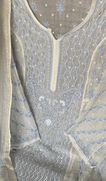 Beads and cutdana along the placket