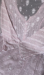 Hem and border of the peach dupatta