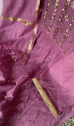Hem and border of the wine dupatta