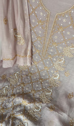 Pink pure mul chanderi dupatta with scattered motifs