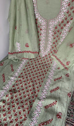 Green pure mul chanderi dupatta with scattered motifs