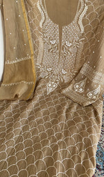 Front panel of the kurta up close