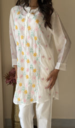 White short kurti, another angle