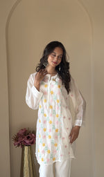 Chikankari work up close