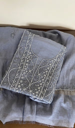 Gala and neckline of the grey kurta