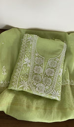 Gala and neckline of the leaf green kurta